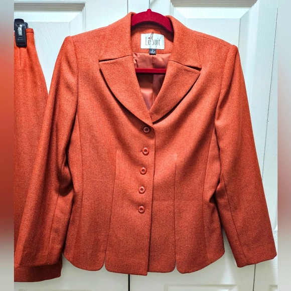 Le Suit Women’s Pencil Skirt Set Suits Orange/ Rust Herringbone Pattern Size 8 - Picture 2 of 10